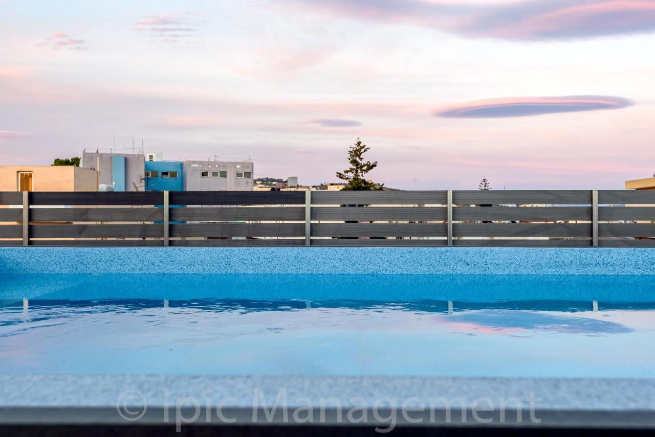 City Center Apartment With Rooftop Swimming Pool La Canea Exterior foto